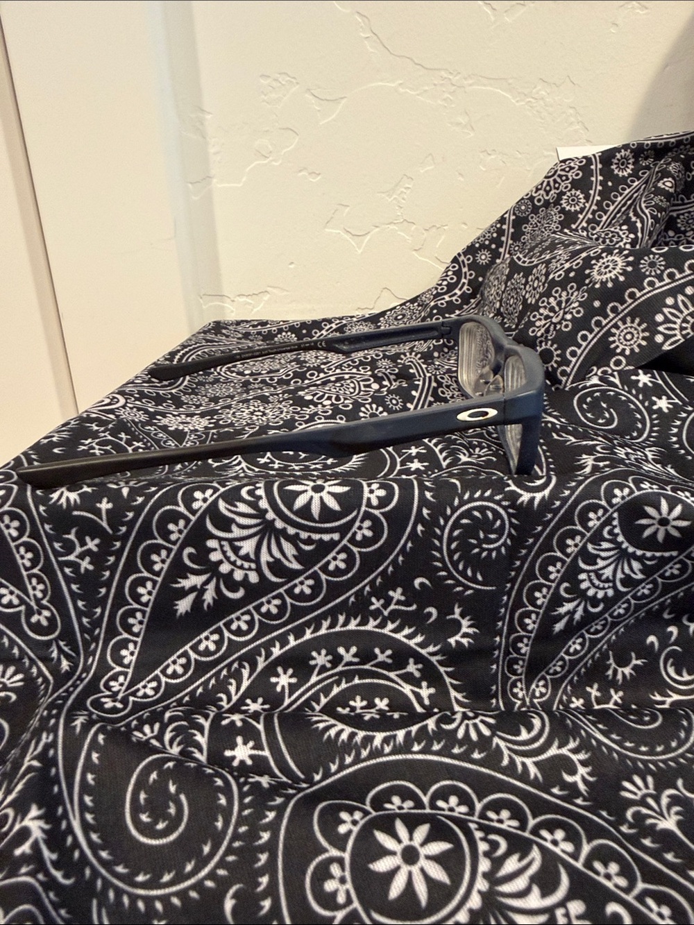 Oakley Navy Blue Rectangular Eyeglasses - Picture 2 of 6